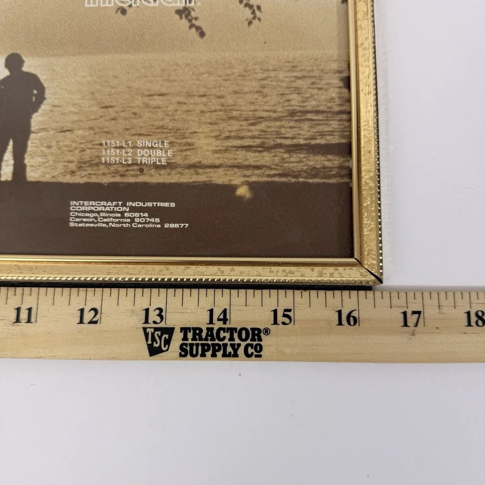 Vintage Intercraft Gold Tone Metal Double Hinged 8x10 Picture Frame Bi Fold